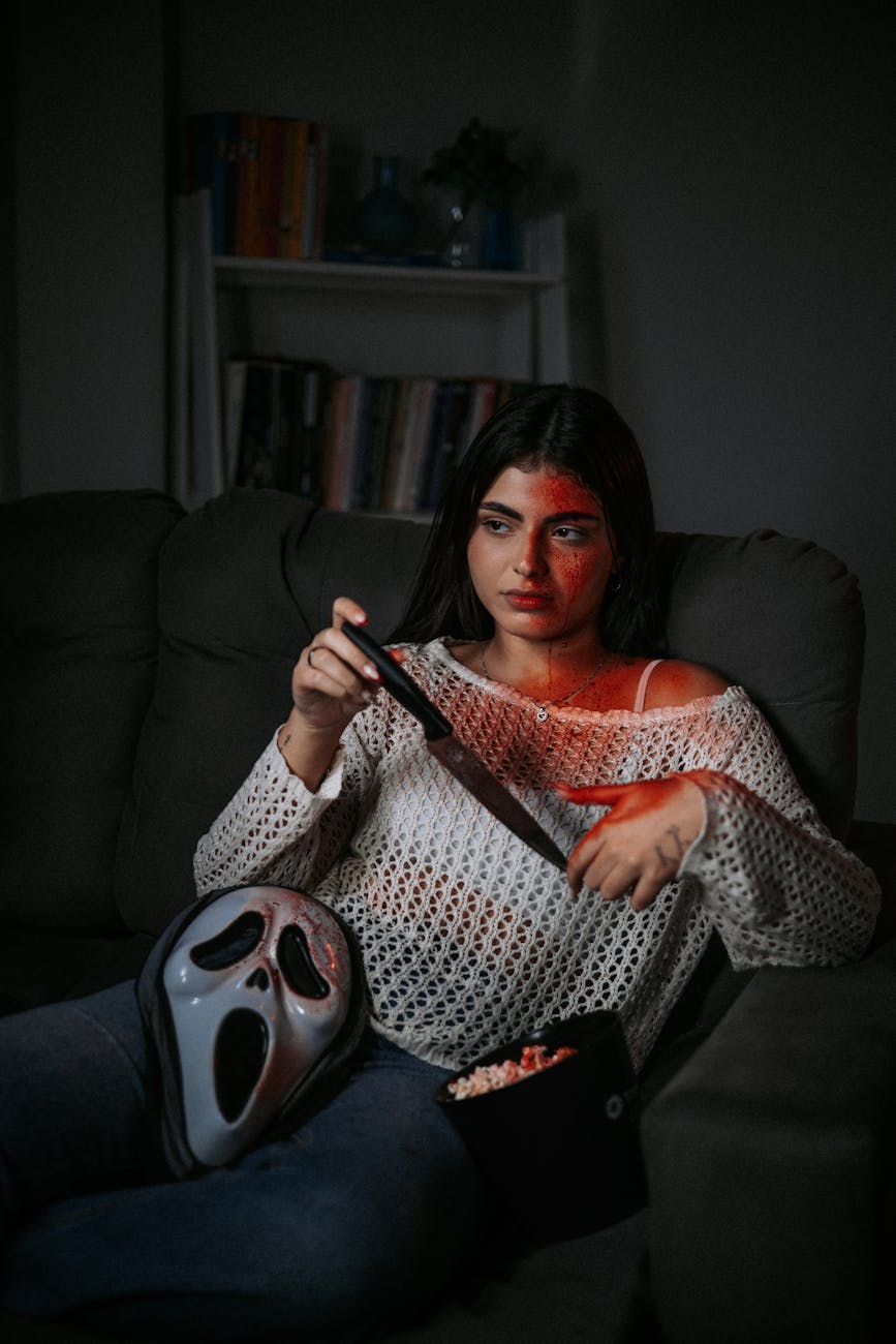 Cover image for an article listing 40 mind-bending psychological thriller movies.