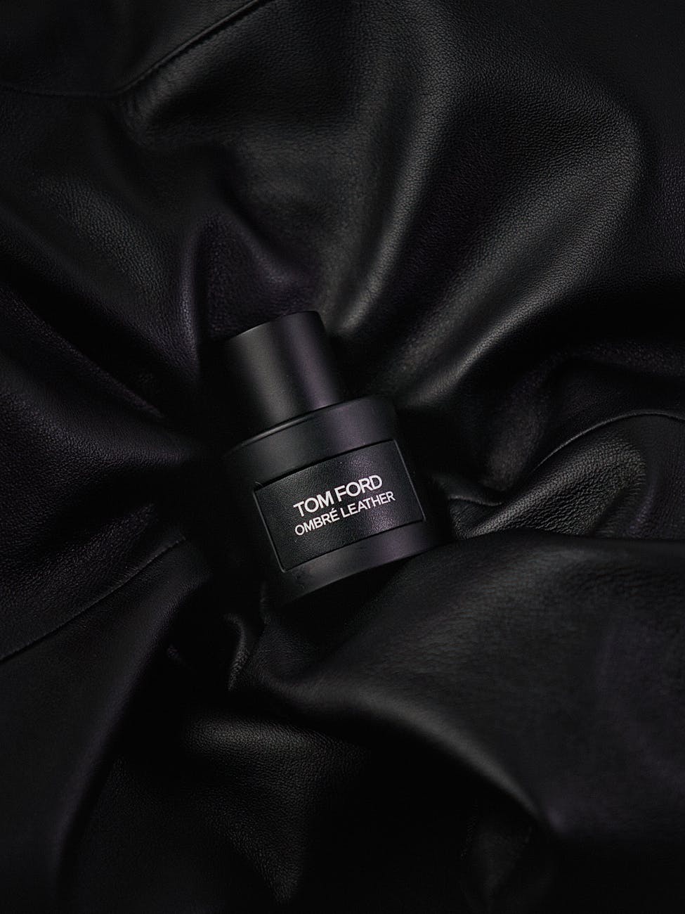 Tom Hanks smiling in a movie still, promoting a ranking of his films.