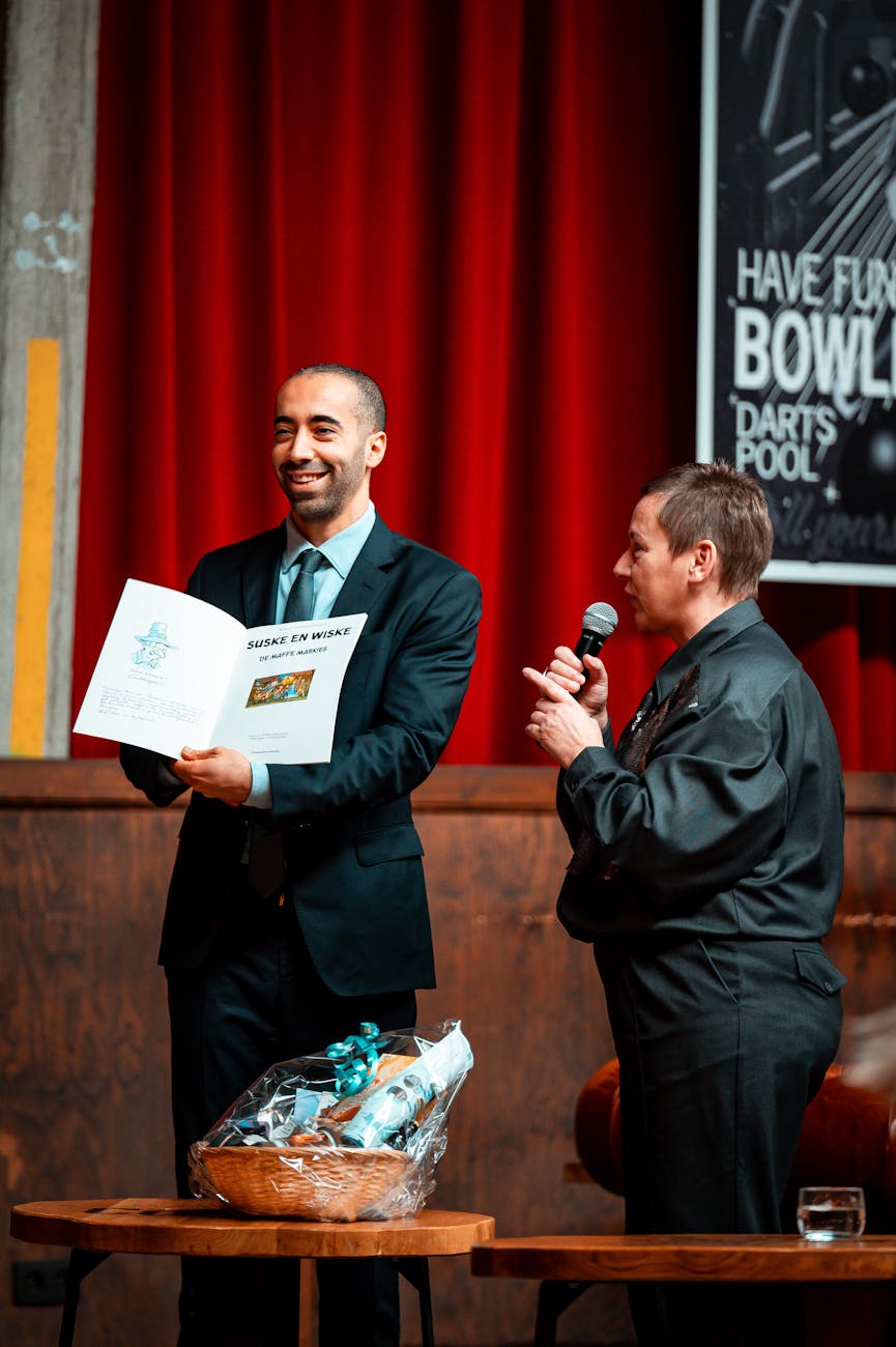 Crowd applauds at the Toronto Film Festival (TIFF) Audience Awards announcement.